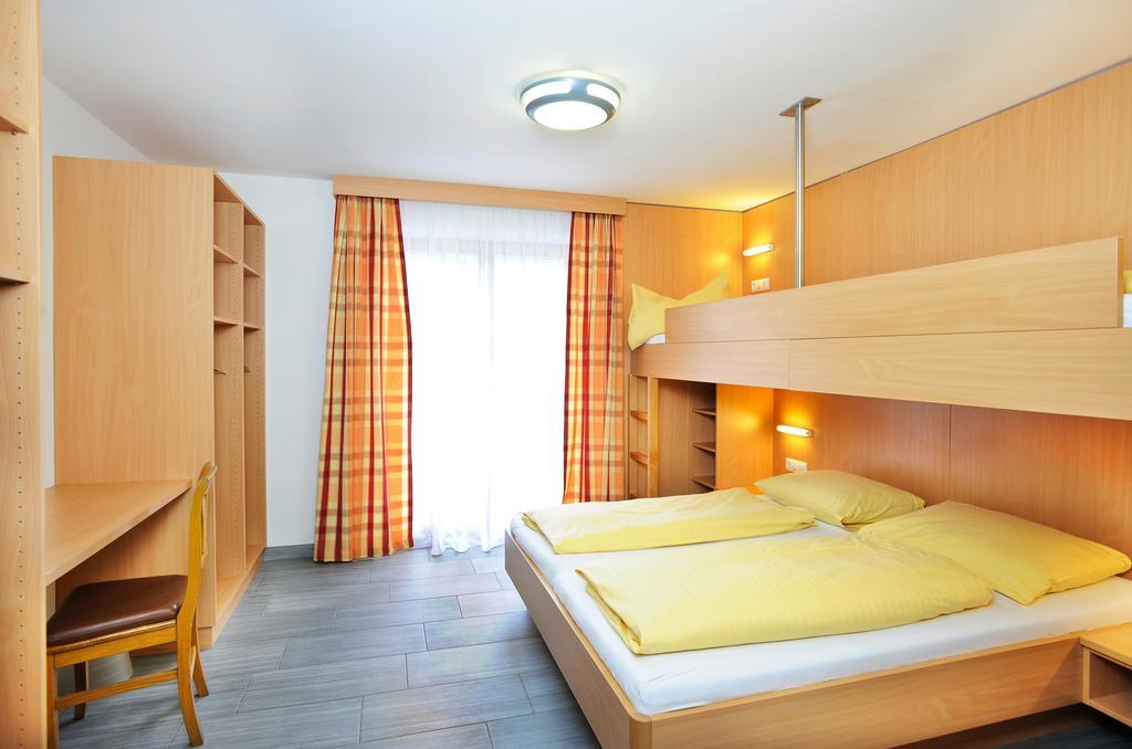 Jugendhotel Aicher Wagrain Szoba fotó